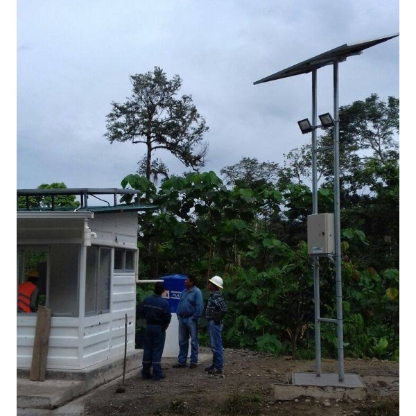 2016: Un poste de luz solar para AGIP OIL