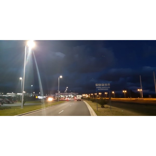 2019: 100 luminarias para el Aeropuerto