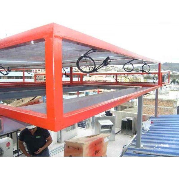 2012: Sistema OnGrid de Cooperativa Chibuleo en Ambato