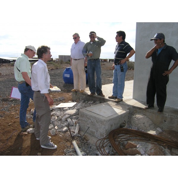 2006: Estudio de Factibilidad para Galapagos