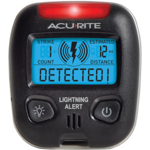 Detector portátil de relámpagos AcuRite 02020