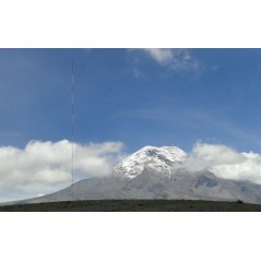 2013: Una torre de medición eólica de 80m para el INP