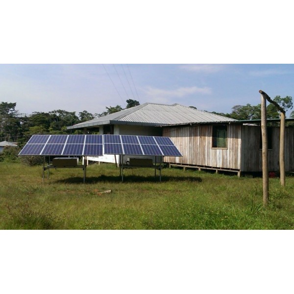 2015: Instalación de 38 kWp en Offgrid en el Parque Yasuni