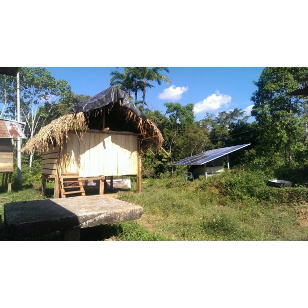 2015: Instalación de 38 kWp en Offgrid en el Parque Yasuni