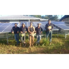 2015: Instalación de 38 kWp en Offgrid en el Parque Yasuni