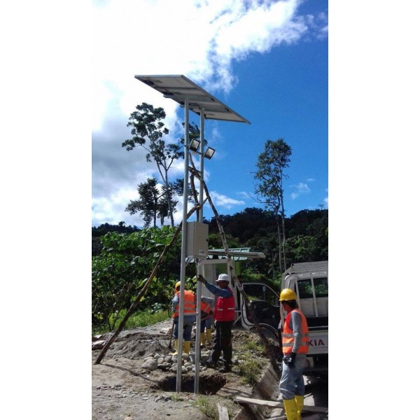 2016: Un poste de luz solar para AGIP OIL