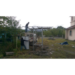 2017: Iluminado una iglesia en la selva amazónica Vicariato de Puyo