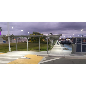 2019: Iluminación y sistemas OffGrid para Quiport