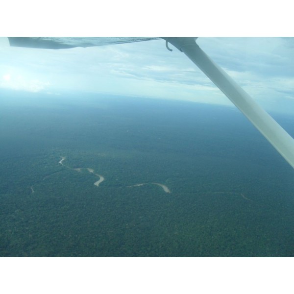 2009: Paneles para la aldea de Shuinmamus en la Selva Amazónica